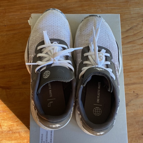 Adidas Golf Kids Spikeless Shoes - Picture 13 of 14